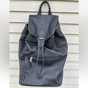 Coach Woman's Vintage Large Black Leather Backpack 0529